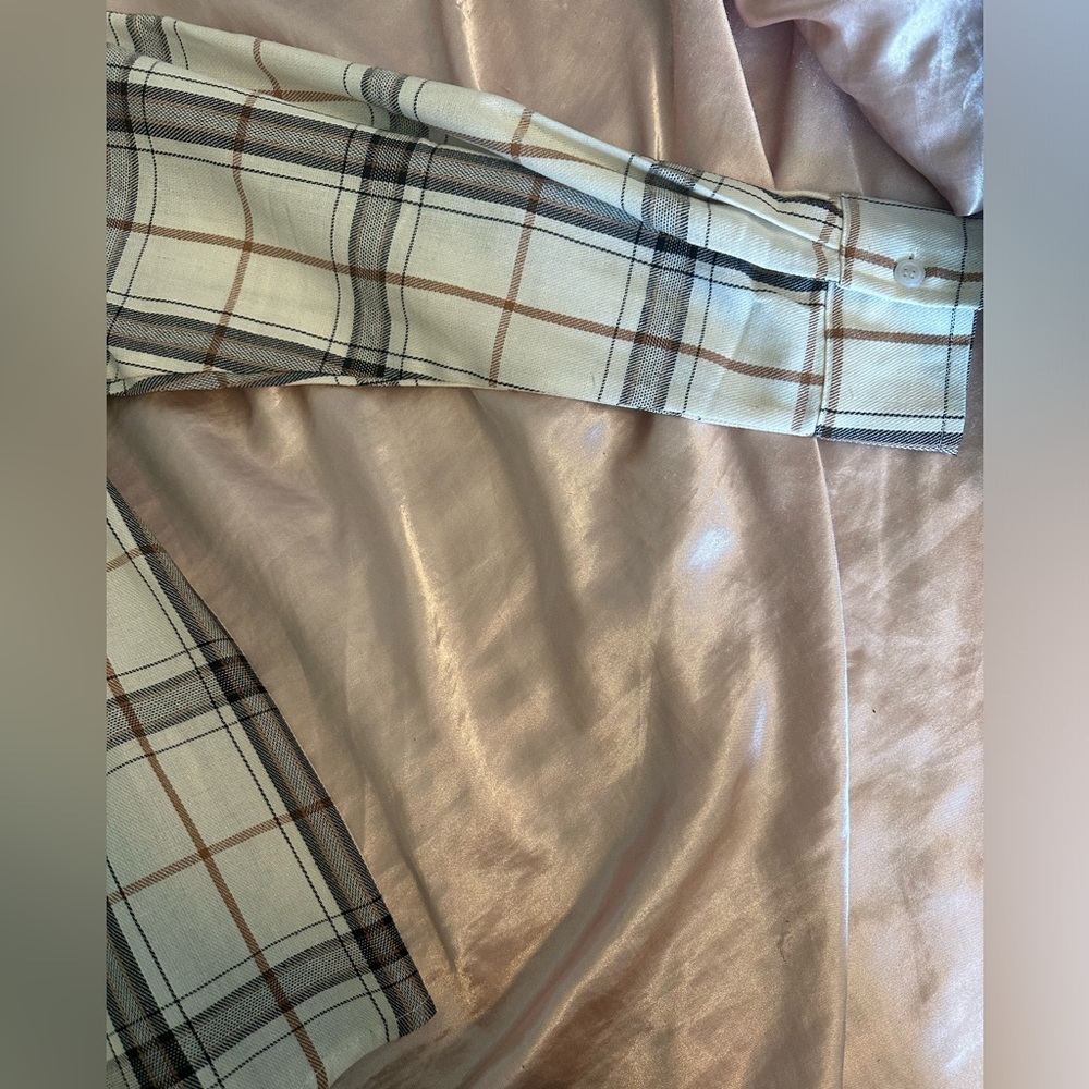 Flannel - Picture 2 of 4